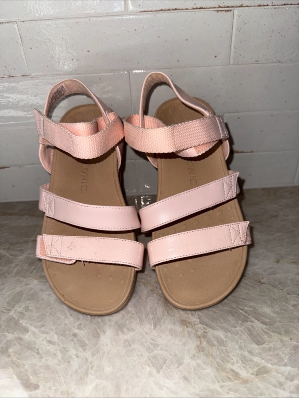 Vionic Misty Pink Adjustable Wedge Sandals Size 7 M